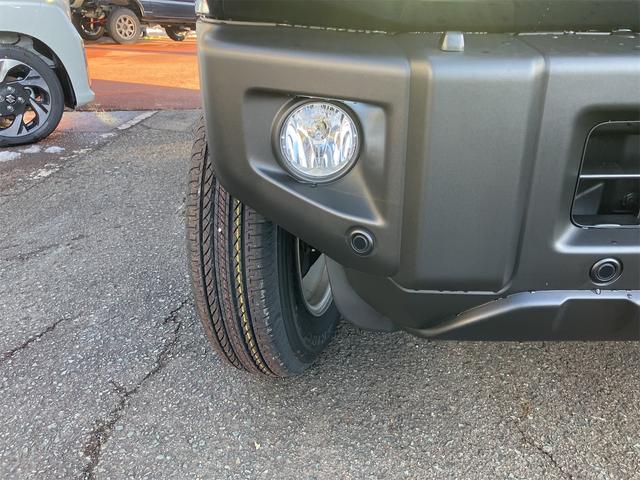 ジムニー XC 4WD 届出済未使用車 5型(5枚目)