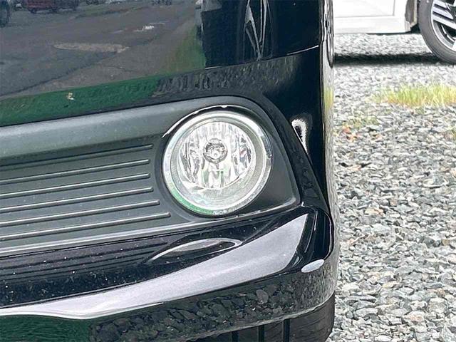 ノア Ｘ　４ＷＤ　ワンオーナー　ドライブレコーダー　ＥＴＣ　バックカメラ　ナビ　ＴＶ　両側電動スライドドア　オートライト　ＬＥＤヘッドランプ　スマートキー　アイドリングストップ　電動格納ミラー　３列シート（23枚目）