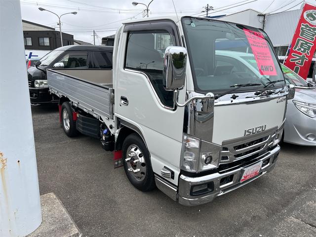 エルフトラック カスタム　４ＷＤ　トラック　５ＭＴ　レーンアシスト　ＥＴＣ　ナビ　バックカメラ　スマートキー　アイドリングストップ　電動格納ミラー　アルミホイール　ＡＢＳ　ＥＳＣ　エアコン　パワーウィンドウ　運転席エアバッグ（13枚目）