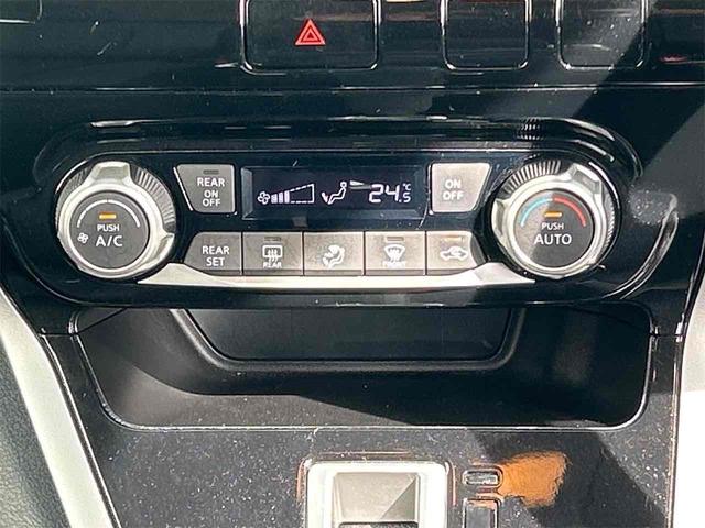 セレナ X VセレクションII 4WD ETC バックカメラ ナビ オートクルーズコントロール 衝突被害軽減システム 両側電動スライドドア オートライト スマートキー アイドリングストップ 電動格納ミラー 3列シート ウォークスルー(52枚目)