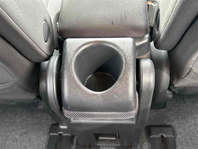 セレナ X VセレクションII 4WD ETC バックカメラ ナビ オートクルーズコントロール 衝突被害軽減システム 両側電動スライドドア オートライト スマートキー アイドリングストップ 電動格納ミラー 3列シート ウォークスルー(69枚目)