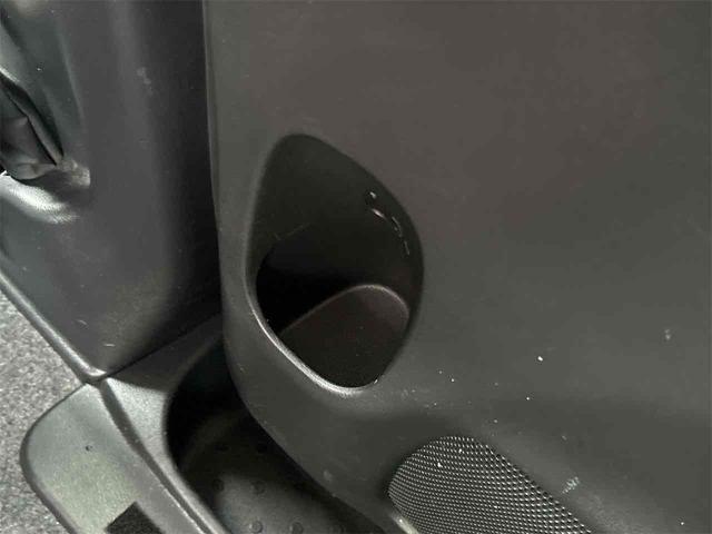 セレナ X VセレクションII 4WD ETC バックカメラ ナビ オートクルーズコントロール 衝突被害軽減システム 両側電動スライドドア オートライト スマートキー アイドリングストップ 電動格納ミラー 3列シート ウォークスルー(71枚目)