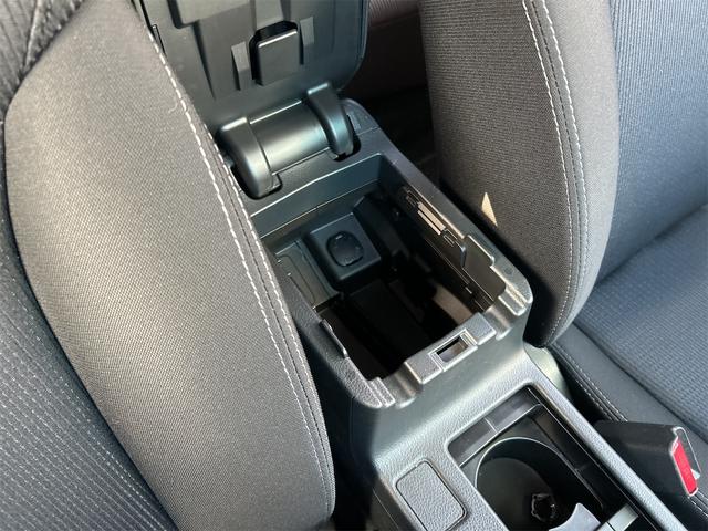 インプレッサスポーツ ２．０ｉアイサイト　４ＷＤ　ＥＴＣ　バックカメラ　ナビ　ＴＶ　オートクルーズコントロール　レーンアシスト　衝突被害軽減システム　アルミホイール　オートライト　スマートキー　電動格納ミラー　ＣＶＴ　盗難防止システム　ＡＢＳ（52枚目）