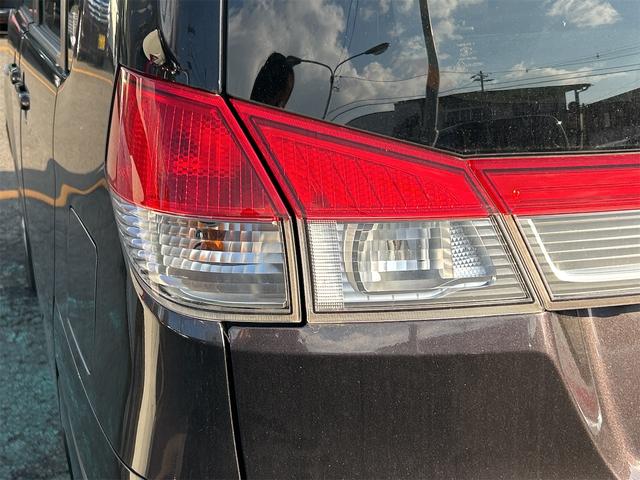 ソリオ Ｇ４　４ＷＤ　バックカメラ　ナビ　両側スライド・片側電動　スマートキー　電動格納ミラー　シートヒーター　ウォークスルー　ＣＶＴ　アルミホイール　ＣＤ　ミュージックプレイヤー接続可　盗難防止システム（17枚目）