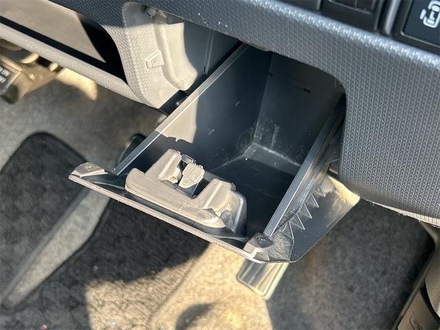 ソリオ Ｇ４　４ＷＤ　バックカメラ　ナビ　両側スライド・片側電動　スマートキー　電動格納ミラー　シートヒーター　ウォークスルー　ＣＶＴ　アルミホイール　ＣＤ　ミュージックプレイヤー接続可　盗難防止システム（39枚目）