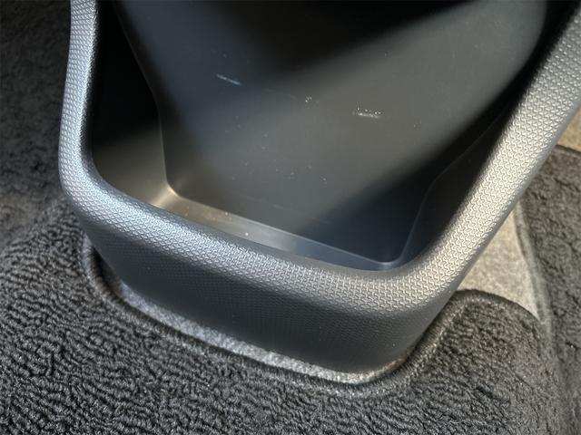 ソリオ Ｇ４　４ＷＤ　バックカメラ　ナビ　両側スライド・片側電動　スマートキー　電動格納ミラー　シートヒーター　ウォークスルー　ＣＶＴ　アルミホイール　ＣＤ　ミュージックプレイヤー接続可　盗難防止システム（46枚目）