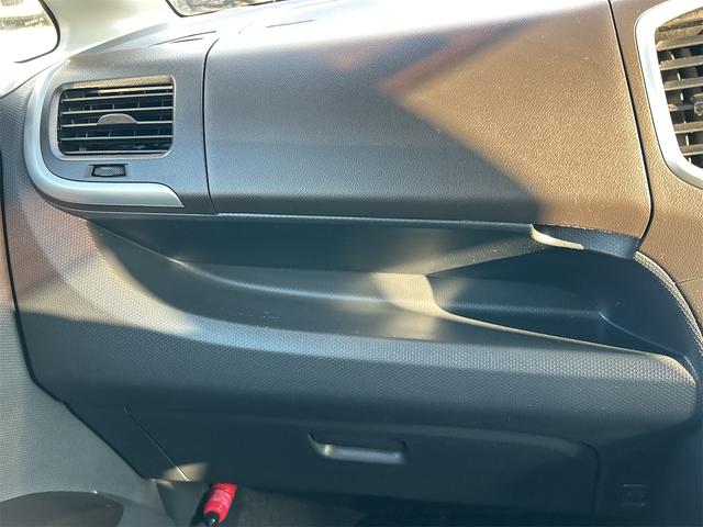 ソリオ Ｇ４　４ＷＤ　バックカメラ　ナビ　両側スライド・片側電動　スマートキー　電動格納ミラー　シートヒーター　ウォークスルー　ＣＶＴ　アルミホイール　ＣＤ　ミュージックプレイヤー接続可　盗難防止システム（53枚目）