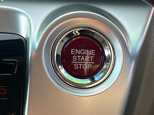 Ｎ－ＷＧＮ Ｇ　４ＷＤ　バックカメラ　ナビ　衝突被害軽減システム　オートライト　ＨＩＤ　スマートキー　アイドリングストップ　電動格納ミラー　シートヒーター　ベンチシート　ＣＶＴ　盗難防止システム　ＡＢＳ　ＥＳＣ　ＣＤ（9枚目）