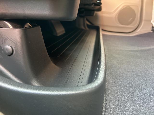 Ｎ－ＷＧＮ Ｇ　４ＷＤ　バックカメラ　ナビ　衝突被害軽減システム　オートライト　ＨＩＤ　スマートキー　アイドリングストップ　電動格納ミラー　シートヒーター　ベンチシート　ＣＶＴ　盗難防止システム　ＡＢＳ　ＥＳＣ　ＣＤ（39枚目）