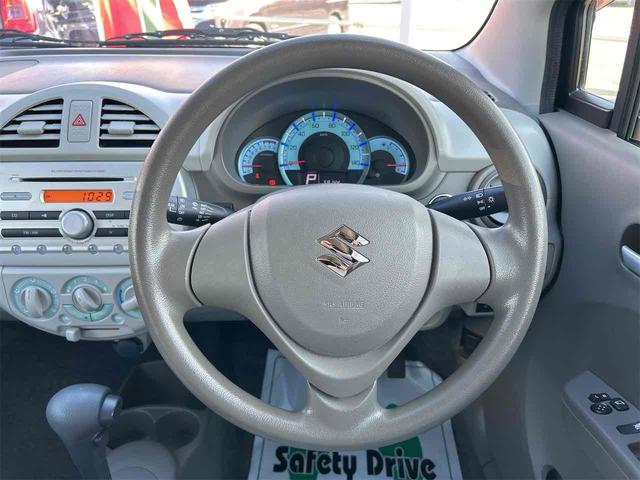 アルトエコ ＥＣＯ－Ｓ　４ＷＤ　ＥＴＣ　スマートキー　アイドリングストップ　電動格納ミラー　シートヒーター　ＣＶＴ　盗難防止システム　ＡＢＳ　ＣＤ　衝突安全ボディ　エアコン　パワーステアリング　パワーウィンドウ（3枚目）