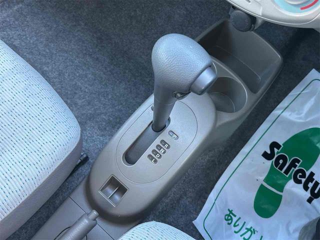 アルトエコ ＥＣＯ－Ｓ　４ＷＤ　ＥＴＣ　スマートキー　アイドリングストップ　電動格納ミラー　シートヒーター　ＣＶＴ　盗難防止システム　ＡＢＳ　ＣＤ　衝突安全ボディ　エアコン　パワーステアリング　パワーウィンドウ（6枚目）