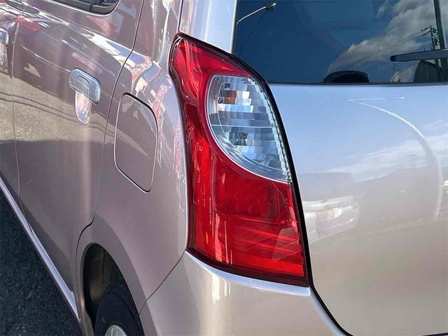 アルトエコ ＥＣＯ－Ｓ　４ＷＤ　ＥＴＣ　スマートキー　アイドリングストップ　電動格納ミラー　シートヒーター　ＣＶＴ　盗難防止システム　ＡＢＳ　ＣＤ　衝突安全ボディ　エアコン　パワーステアリング　パワーウィンドウ（17枚目）