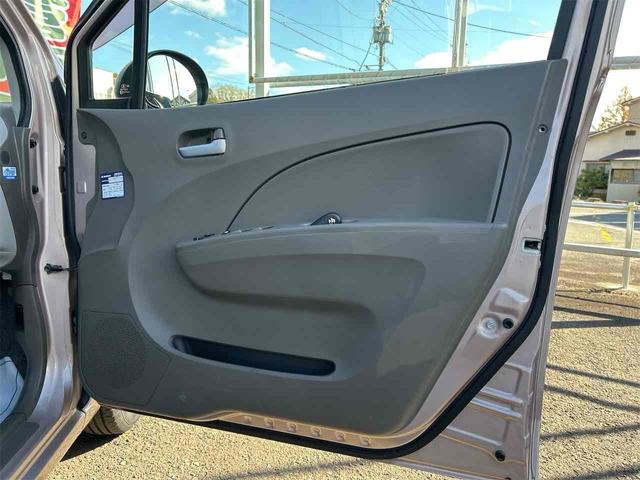 アルトエコ ＥＣＯ－Ｓ　４ＷＤ　ＥＴＣ　スマートキー　アイドリングストップ　電動格納ミラー　シートヒーター　ＣＶＴ　盗難防止システム　ＡＢＳ　ＣＤ　衝突安全ボディ　エアコン　パワーステアリング　パワーウィンドウ（30枚目）