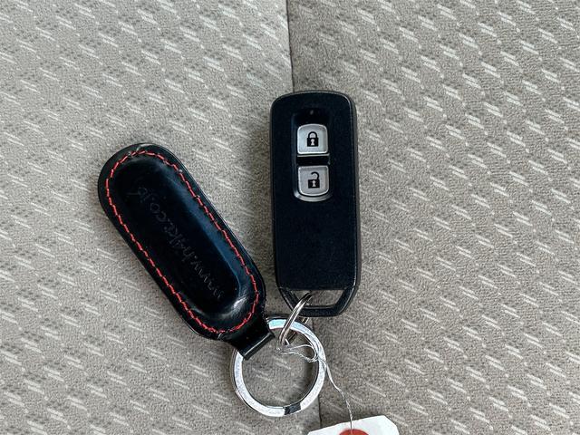 Ｎ－ＷＧＮ Ｇ・Ａパッケージ　４ＷＤ　バックカメラ　ナビ　衝突被害軽減システム　オートライト　ＨＩＤ　スマートキー　電動格納ミラー　ベンチシート　ＣＶＴ　盗難防止システム　ＡＢＳ　ＥＳＣ　ＣＤ　ＤＶＤ再生　アルミホイール（11枚目）