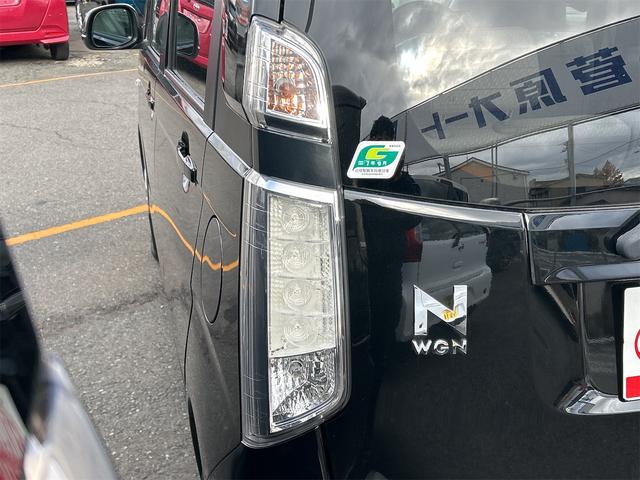 Ｎ－ＷＧＮ Ｇ・Ａパッケージ　４ＷＤ　バックカメラ　ナビ　衝突被害軽減システム　オートライト　ＨＩＤ　スマートキー　電動格納ミラー　ベンチシート　ＣＶＴ　盗難防止システム　ＡＢＳ　ＥＳＣ　ＣＤ　ＤＶＤ再生　アルミホイール（17枚目）
