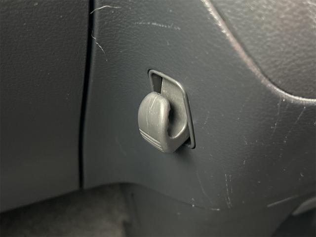 スペーシアカスタム ＸＳリミテッド　４ＷＤ　ＥＴＣ　バックカメラ　両側電動スライドドア　ナビ　ＴＶ　衝突被害軽減システム　オートライト　ＨＩＤ　スマートキー　アイドリングストップ　電動格納ミラー　シートヒーター　ベンチシート　ＣＶＴ（47枚目）