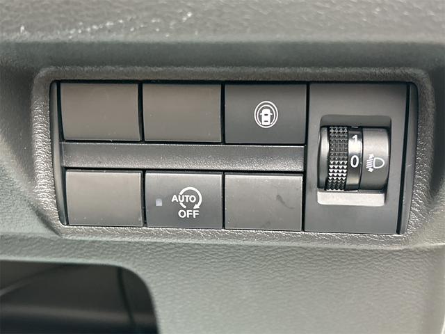 �w�A�C�h�����O�X�g�b�v�x�N���}����Ԃ���Ǝ����I�ɃG���W�����~���A���ʂȔR�������r�o�K�X��}���܂��B�f�����G���W�����Ďn��������ȂǁA�h���C�o�[�̊��o�ƃY���̂Ȃ����R�Ȑ����ڎw���Ă��܂��B