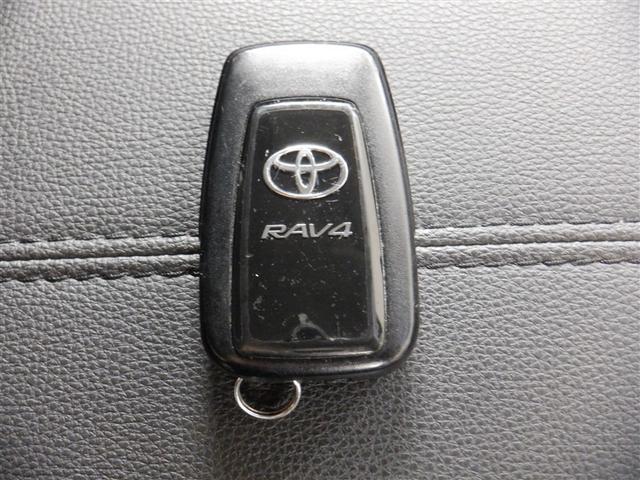 ＲＡＶ４ Ｇ　サンルーフ　４ＷＤ　フルセグ　メモリーナビ　バックカメラ　衝突被害軽減システム　ＥＴＣ　ドラレコ　ＬＥＤヘッドランプ　アルミホイール　キーレス　ＡＢＳ　エアバッグ　スマートキー（19枚目）