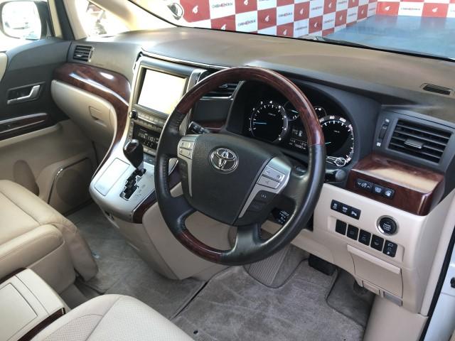 3.5V Lエディション 寒冷地仕様 サンルーフ 4WD(9枚目)