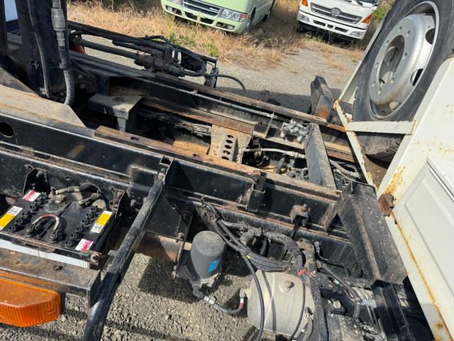 ヒノレンジャー 　新明和　ローダーダンプ　積載７，０００ｋｇ　６ＭＴ（26枚目）