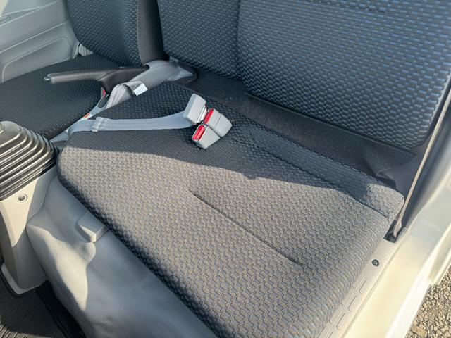 ダイナトラック 4WD 三方開平ボディ 5MT バックカメラ ヘッドライトウォッシャー クリアランスソナー 積載1,400kg 車両総重量3,635kg(20枚目)