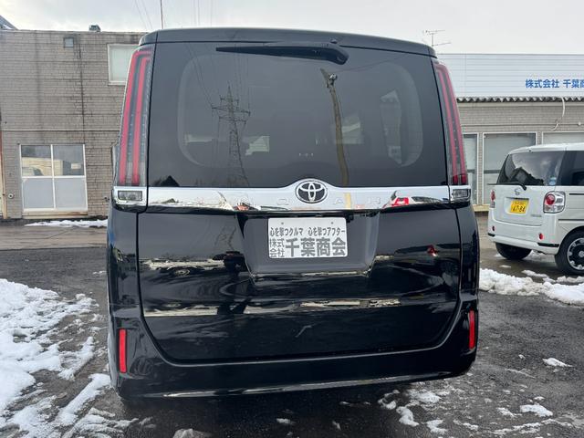 ノア Ｘ　４ＷＤ　７インチナビ　バックカメラ　ドライブレコーダー　ＥＴＣ　両側電動スライドドア　衝突被害軽減ブレーキ　Ｂｌｕｅｔｏｏｔｈオーディオ（5枚目）