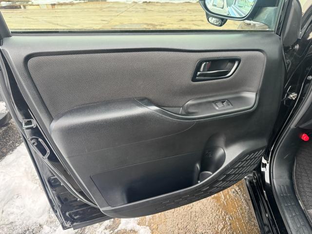 ノア Ｘ　４ＷＤ　７インチナビ　バックカメラ　ドライブレコーダー　ＥＴＣ　両側電動スライドドア　衝突被害軽減ブレーキ　Ｂｌｕｅｔｏｏｔｈオーディオ（17枚目）