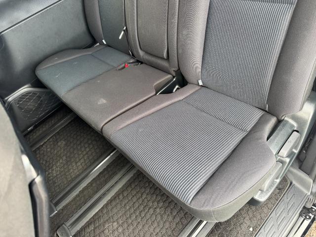 ノア Ｘ　４ＷＤ　７インチナビ　バックカメラ　ドライブレコーダー　ＥＴＣ　両側電動スライドドア　衝突被害軽減ブレーキ　Ｂｌｕｅｔｏｏｔｈオーディオ（29枚目）