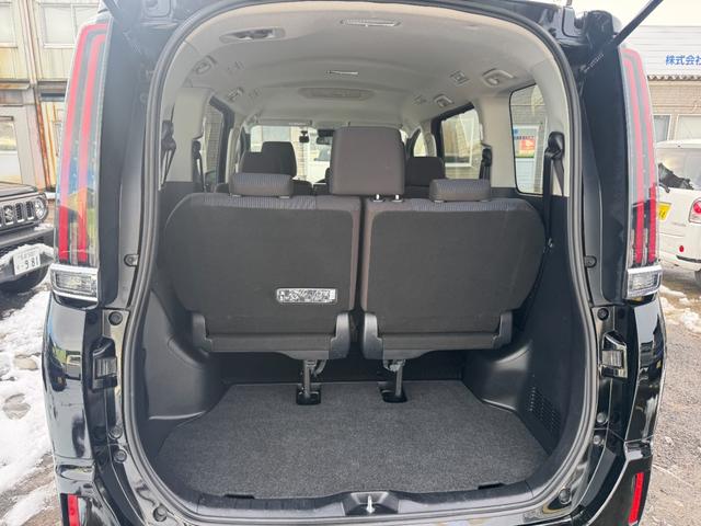 ノア Ｘ　４ＷＤ　７インチナビ　バックカメラ　ドライブレコーダー　ＥＴＣ　両側電動スライドドア　衝突被害軽減ブレーキ　Ｂｌｕｅｔｏｏｔｈオーディオ（34枚目）