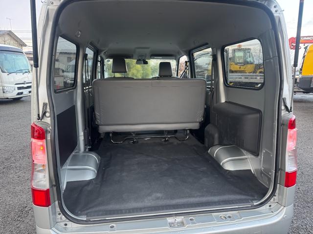 タウンエースバン GL 4WD 登録済み未使用車(13枚目)
