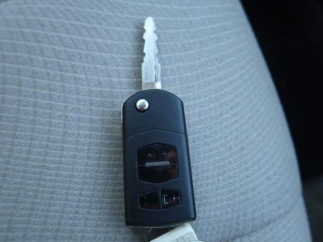 23S 4WD メモリーナビ DVD再生 両側電動スライド フルセグ バックカメラ ETC HIDヘッドライト キーレス クリアランスソナー/バックソナー(17枚目)