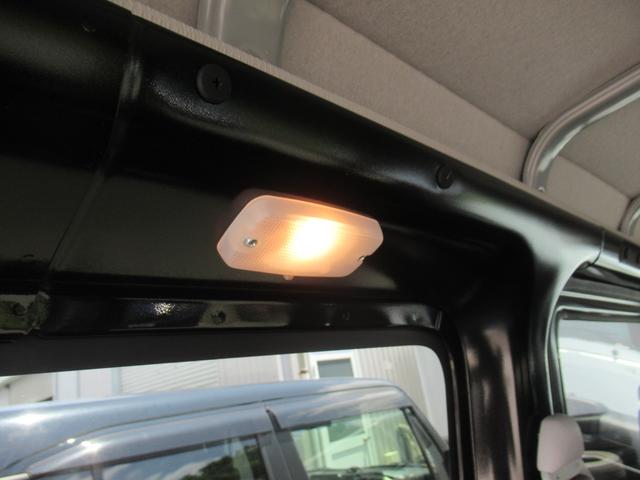 ハイゼットカーゴ ＤＸ　ＳＡＩＩＩ　４ＷＤ　スマートアシストＩＩＩ　前席パワーウィンドウ　クリアランスソナー／バックソナー　オートマチックハイビーム　盗難防止装置　アイドリングストップ（35枚目）