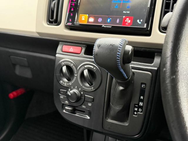 アルト ＶＰ　全塗装車　パイオニア製ディスプレイオーディオ　ＥＴＣ　ＬＥＤヘッドライト　キーレス　ＣＤ再生　Ｂｌｕｅｔｏｏｔｈ接続　社外タコメーター　パワステ（19枚目）