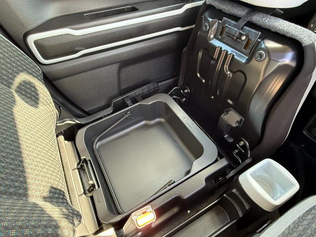 ハスラー ハイブリッドＸターボ　４ＷＤ　純正９型ＳＤナビ　全周囲カメラ　セーフティサポート　レーダークルーズ　スマートキー　シートヒーター　ドラレコ　ＬＥＤヘッド　フルセグ　レーンキープアシスト　オートマチックハイビーム　ＥＴＣ（46枚目）