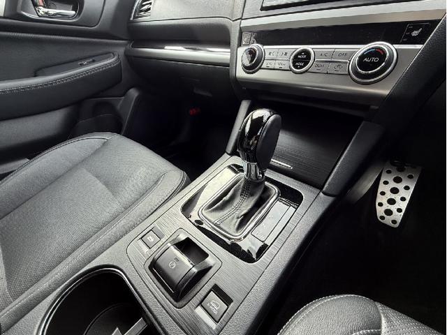 レガシィアウトバック リミテッド 4WD メモリーナビ Bluetooth 電動リアゲート フルセグ バックカメラ ETC LEDヘッドランプ スマートキー キーレス クリアランスソナー/バックソナー 電動シート シートヒーター(25枚目)