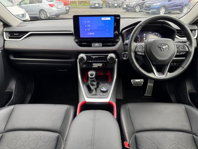 RAV4 アドベンチャー オフロードパッケージII 4WD 純正メモリーナビ バックカメラ セーフティセンス レーダークルーズ ステアリングヒーター 合皮シート パワーシート シートベンチレーション クリアランスソナー レーンキープ オートハイビーム(2枚目)