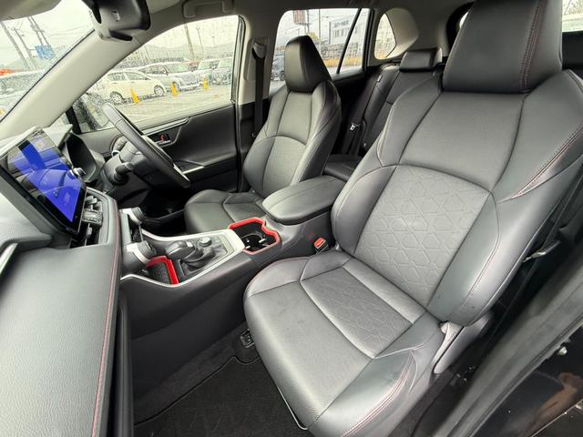 RAV4 アドベンチャー オフロードパッケージII 4WD 純正メモリーナビ バックカメラ セーフティセンス レーダークルーズ ステアリングヒーター 合皮シート パワーシート シートベンチレーション クリアランスソナー レーンキープ オートハイビーム(43枚目)