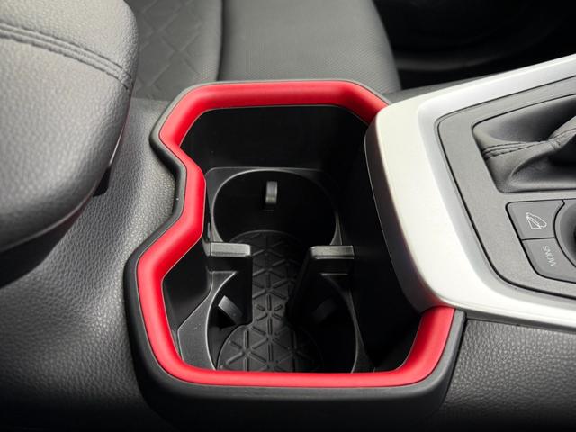 RAV4 アドベンチャー オフロードパッケージII 4WD 純正メモリーナビ バックカメラ セーフティセンス レーダークルーズ ステアリングヒーター 合皮シート パワーシート シートベンチレーション クリアランスソナー レーンキープ オートハイビーム(48枚目)