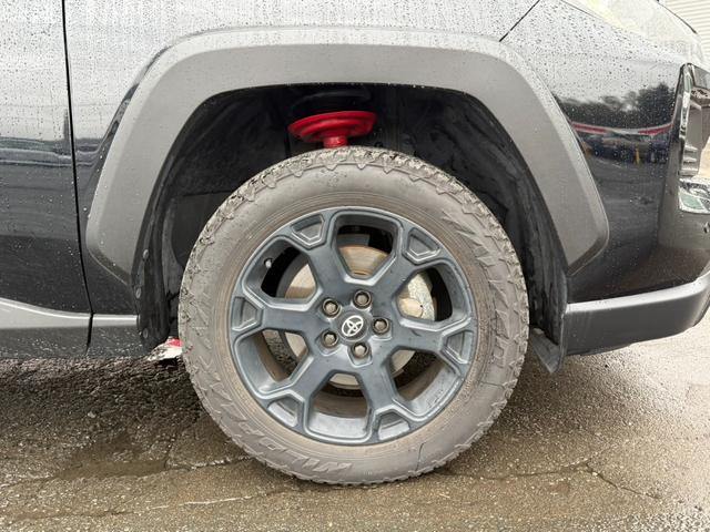 RAV4 アドベンチャー オフロードパッケージII 4WD 純正メモリーナビ バックカメラ セーフティセンス レーダークルーズ ステアリングヒーター 合皮シート パワーシート シートベンチレーション クリアランスソナー レーンキープ オートハイビーム(55枚目)