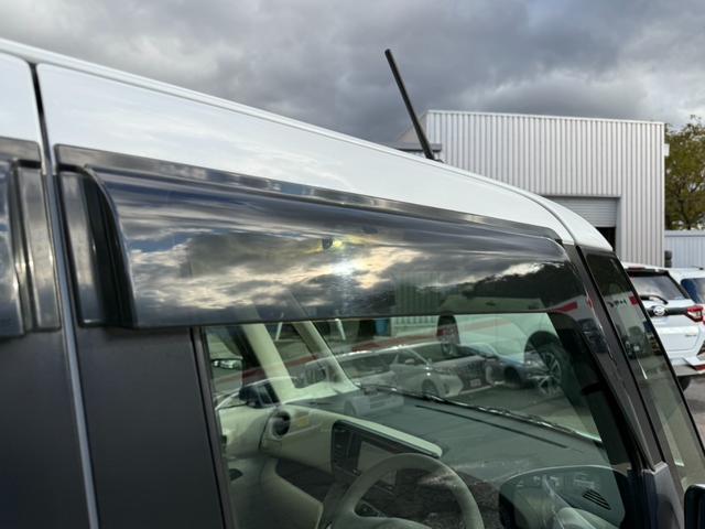 ｅＫスペース Ｍ　４ＷＤ　ＳＯＬＩＮＧ製メモリーナビ　前後ドライブレコーダー　ワンセグ　キーレス　アイドリングストップ　横滑り防止装置　電動格納ミラー　ダイヤル式エアコン　バニティミラー　シートバックテーブル　ＡＢＳ（38枚目）