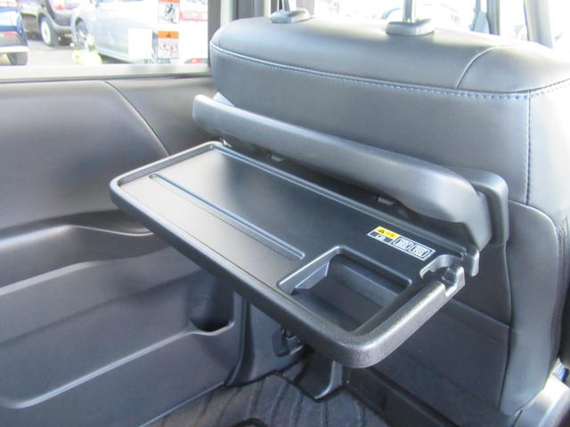 ヴォクシー ハイブリッドS-Z 4WD 寒冷地仕様 両側電動スライドドア ユニバーサルステップ トヨタチームメイト 純正10.5型ディスプレイオーディオ 全周囲カメラ ブラインドスポットモニター プロジェクター式LEDヘッドライト(49枚目)