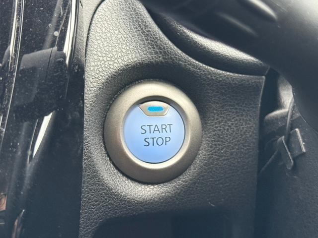 ノート ｅパワーＢ　ＦＯＵＲ　Ｃａｒｒｏｚｚｅｒｉａ製メモリーナビ　全周囲モニター　エマージェンシーブレーキ　レーンキープ　ＥＴＣ　インテリジェントルームミラー　クリアランスソナー　Ｂｌｕｅｔｏｏｔｈ　スマートキー　横滑り防止装置（34枚目）