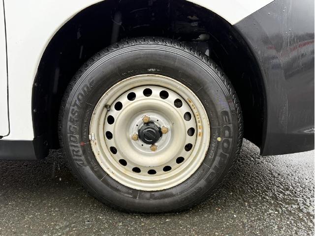 AD VE 4WD 純正メモリーナビ エマージェンシーブレーキ レーンキープアシスト ドライブレコーダー ETC AC100V電源 横滑り防止装置 電動格納ミラー パワーウインドウ ヘッドライトレベライザー(14枚目)