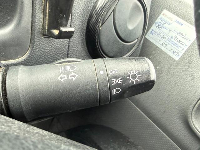 AD VE 4WD 純正メモリーナビ エマージェンシーブレーキ レーンキープアシスト ドライブレコーダー ETC AC100V電源 横滑り防止装置 電動格納ミラー パワーウインドウ ヘッドライトレベライザー(30枚目)