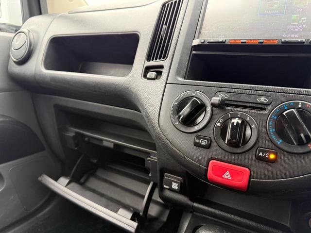 AD VE 4WD 純正メモリーナビ エマージェンシーブレーキ レーンキープアシスト ドライブレコーダー ETC AC100V電源 横滑り防止装置 電動格納ミラー パワーウインドウ ヘッドライトレベライザー(48枚目)