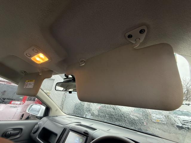 AD VE 4WD 純正メモリーナビ エマージェンシーブレーキ レーンキープアシスト ドライブレコーダー ETC AC100V電源 横滑り防止装置 電動格納ミラー パワーウインドウ ヘッドライトレベライザー(50枚目)