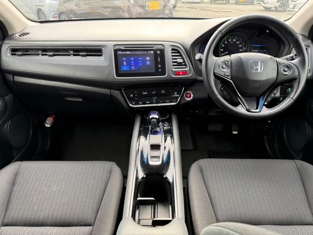 ヴェゼル ハイブリッドX 純正メモリーナビ バックカメラ ホンダセンシング クルーズコントロール シートヒーター LEDヘッドライト ドライブレコーダー ETC オートライト オートエアコン フルセグ Bluetooth再生(2枚目)
