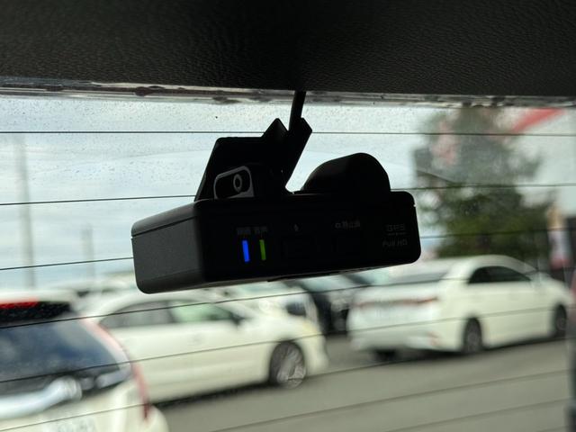 ヴェゼル ハイブリッドX 純正メモリーナビ バックカメラ ホンダセンシング クルーズコントロール シートヒーター LEDヘッドライト ドライブレコーダー ETC オートライト オートエアコン フルセグ Bluetooth再生(7枚目)