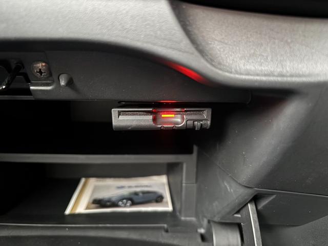 ノート e-パワー X FOUR 4WD ハイブリッド 純正メモリーナビ 全周囲カメラ エマージェンシーブレーキ インテリジェントルームミラー スマートキー レーンキープアシスト クリアランスソナー オートライト オートエアコン(8枚目)