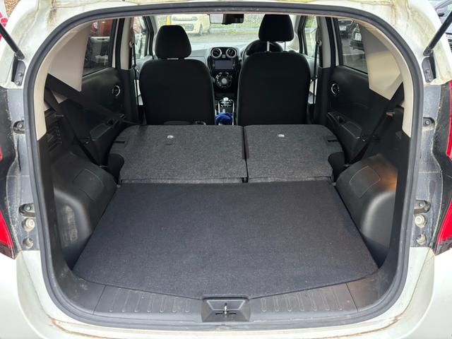 ノート e-パワー X FOUR 4WD ハイブリッド 純正メモリーナビ 全周囲カメラ エマージェンシーブレーキ インテリジェントルームミラー スマートキー レーンキープアシスト クリアランスソナー オートライト オートエアコン(11枚目)